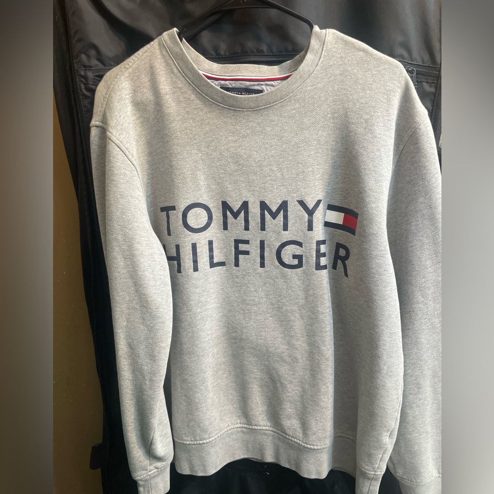 Tommy Hilfiger  Crewneck Sweater in Gray